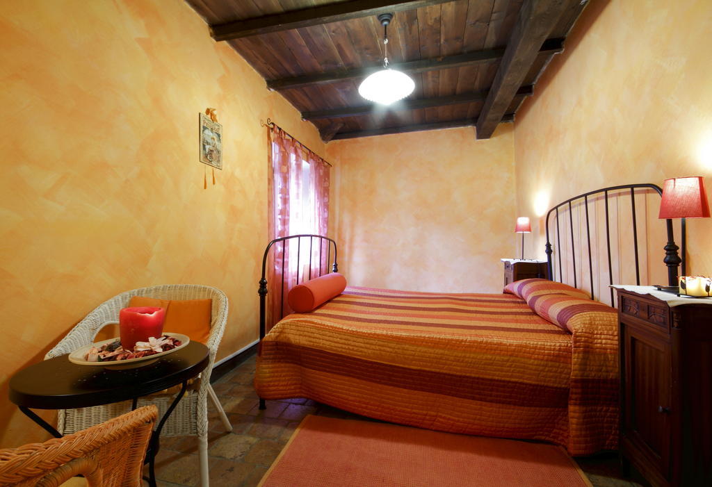 Antica Locanda La Canonica Zocca Habitación foto