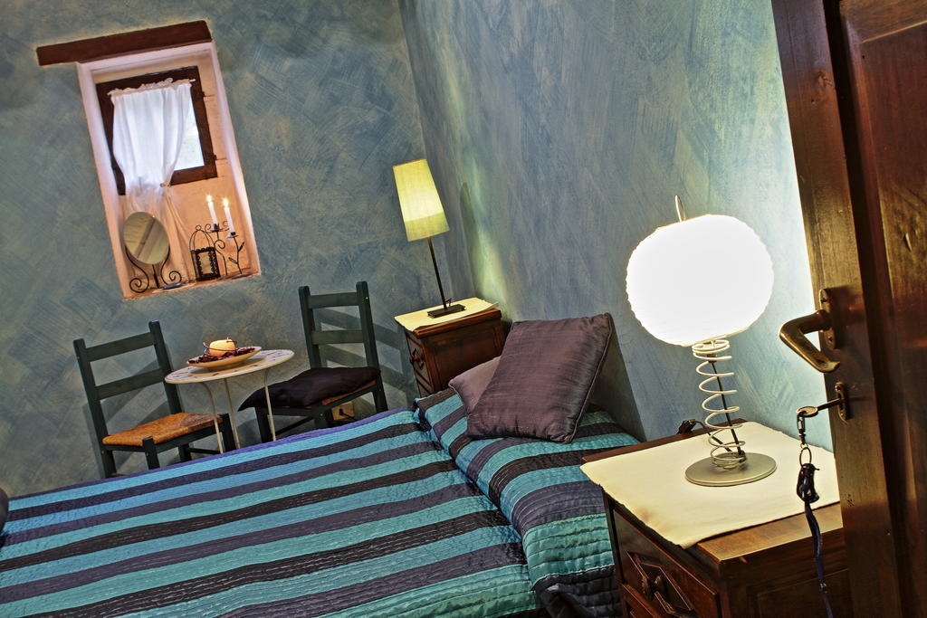 Antica Locanda La Canonica Zocca Habitación foto
